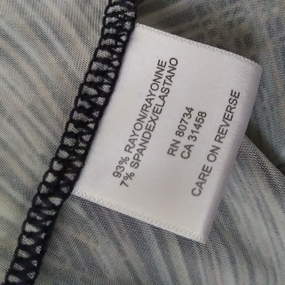 NWOT BCBGMaxazria Allover Print Halter Dress - Picture 12 of 12